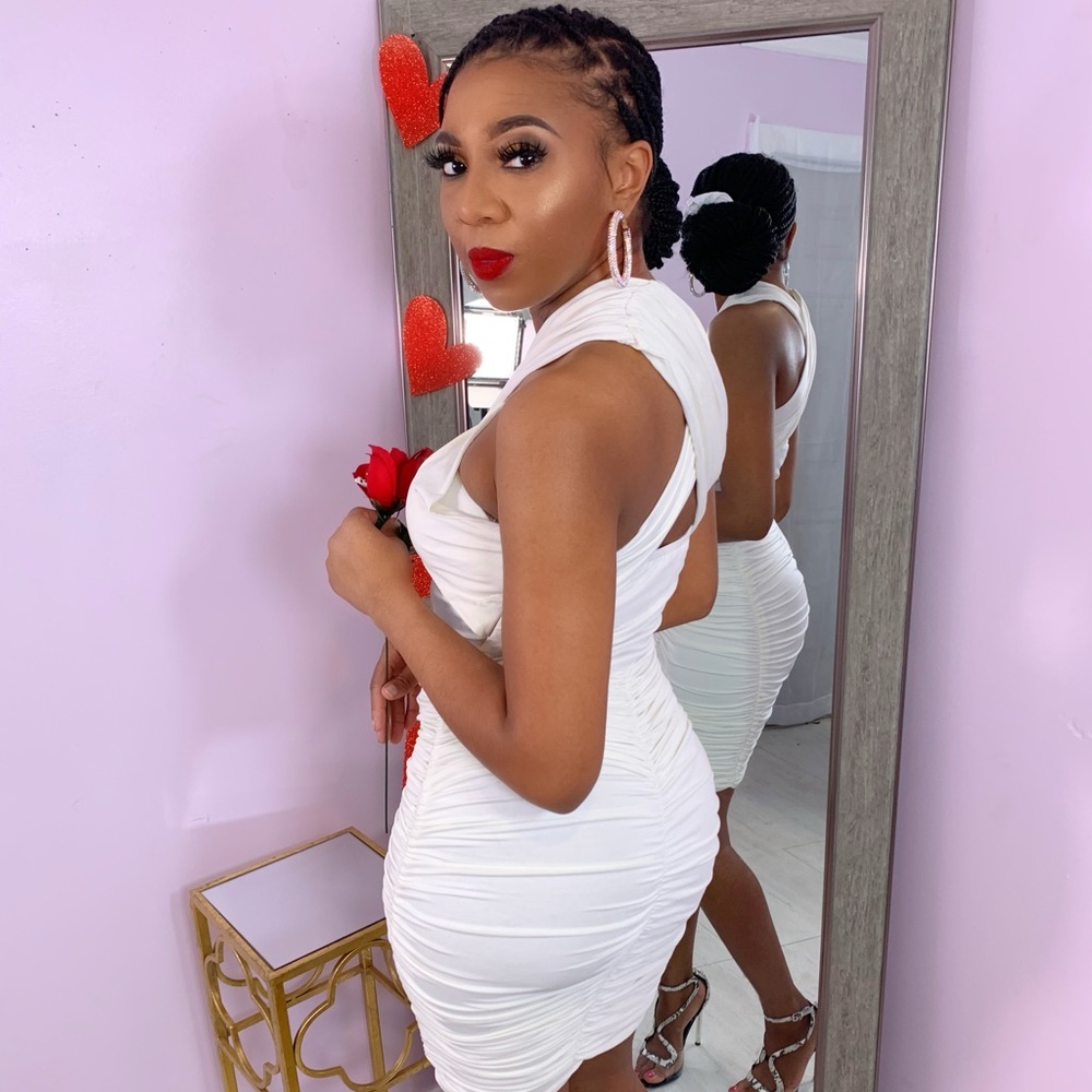 Cross Shoulder Bodycon Dress